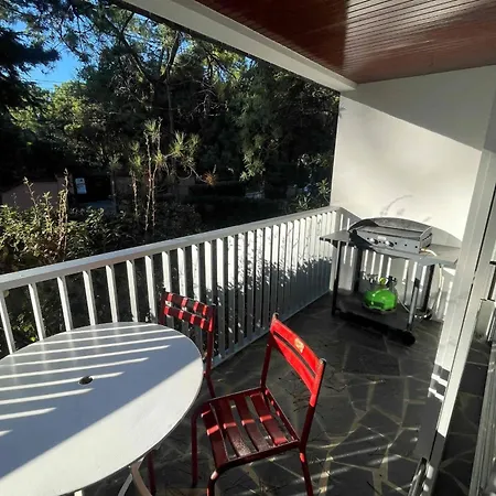 Cosy 5 Minutes From דירה